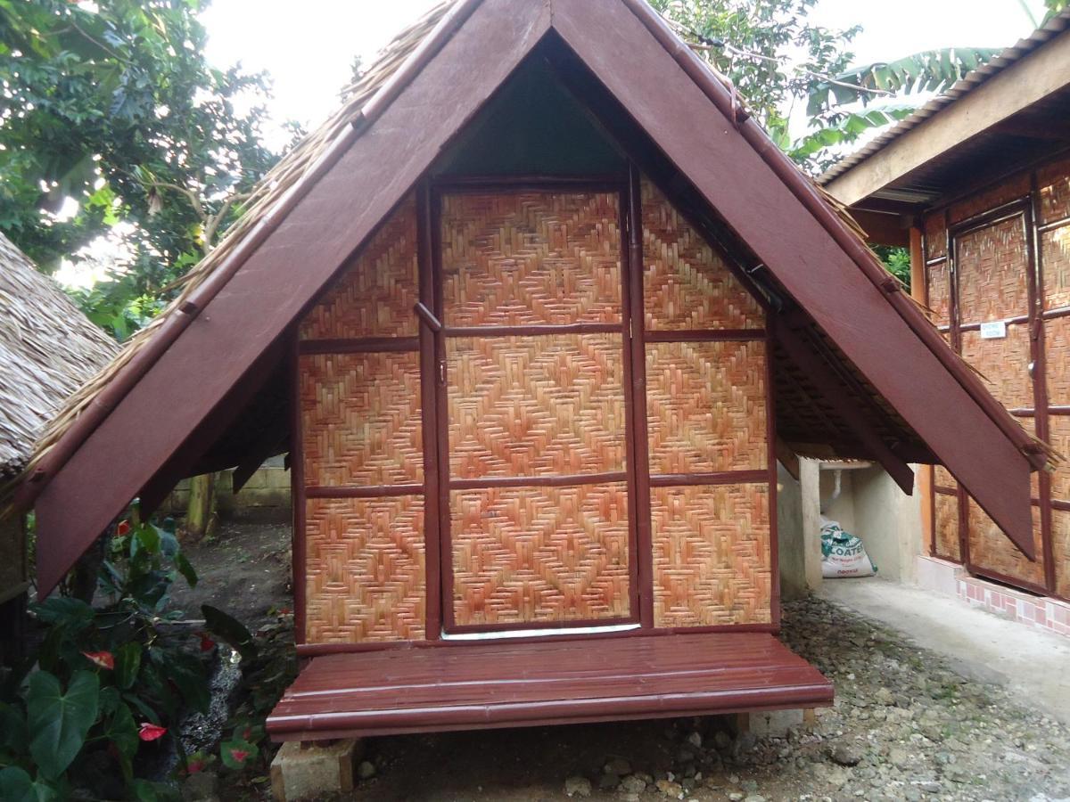 Lhoyjean Garden Hostel Batuan Zewnętrze zdjęcie