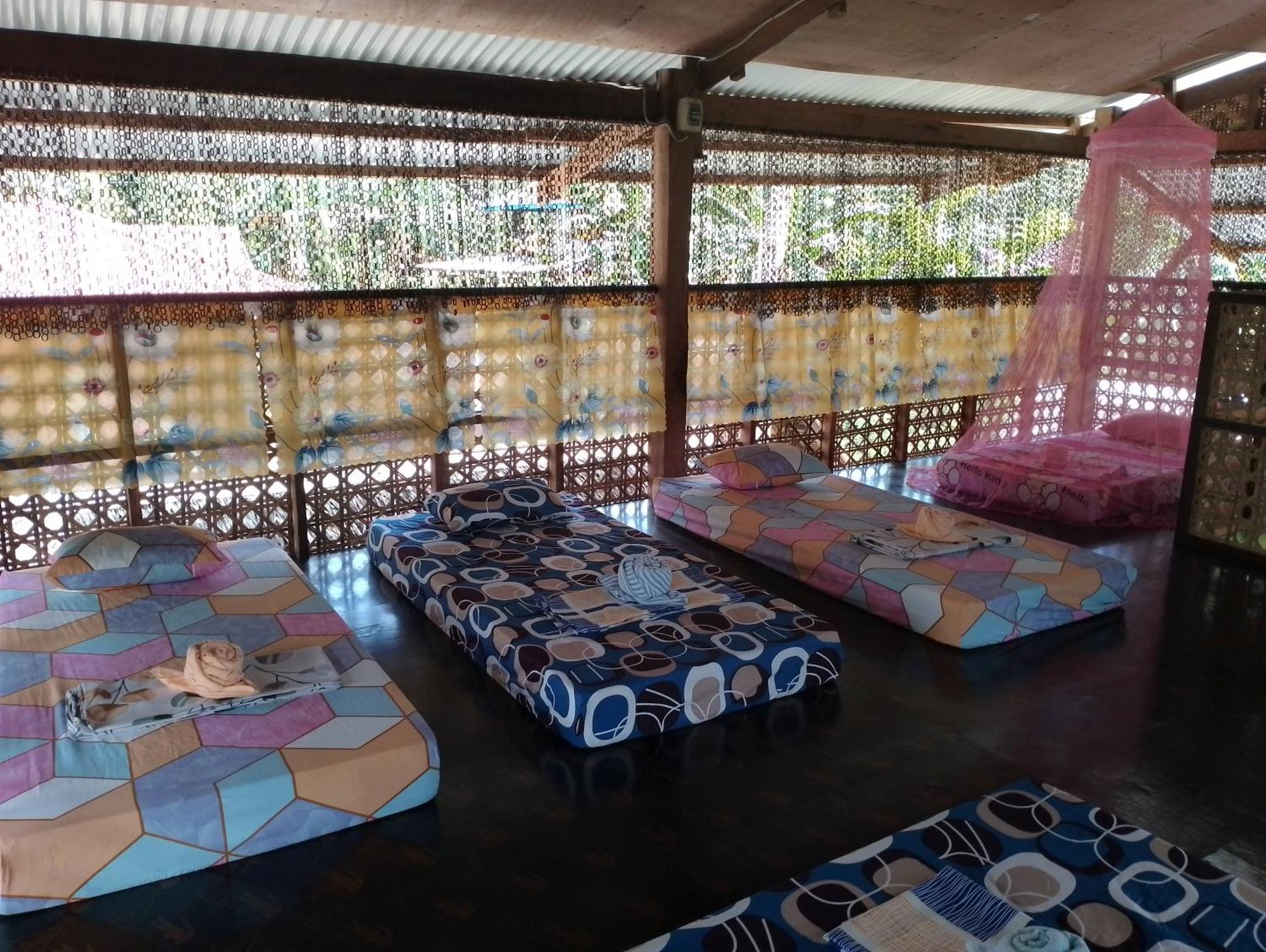 Lhoyjean Garden Hostel Batuan Zewnętrze zdjęcie