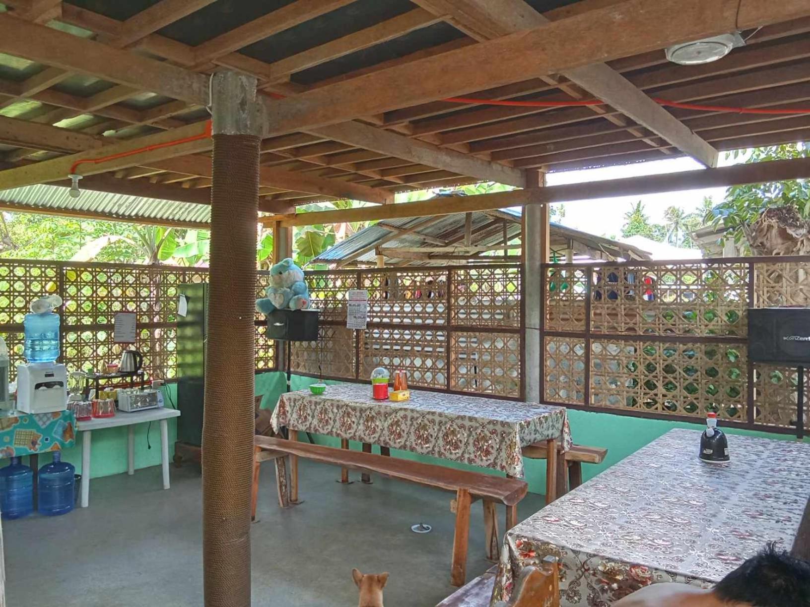 Lhoyjean Garden Hostel Batuan Zewnętrze zdjęcie