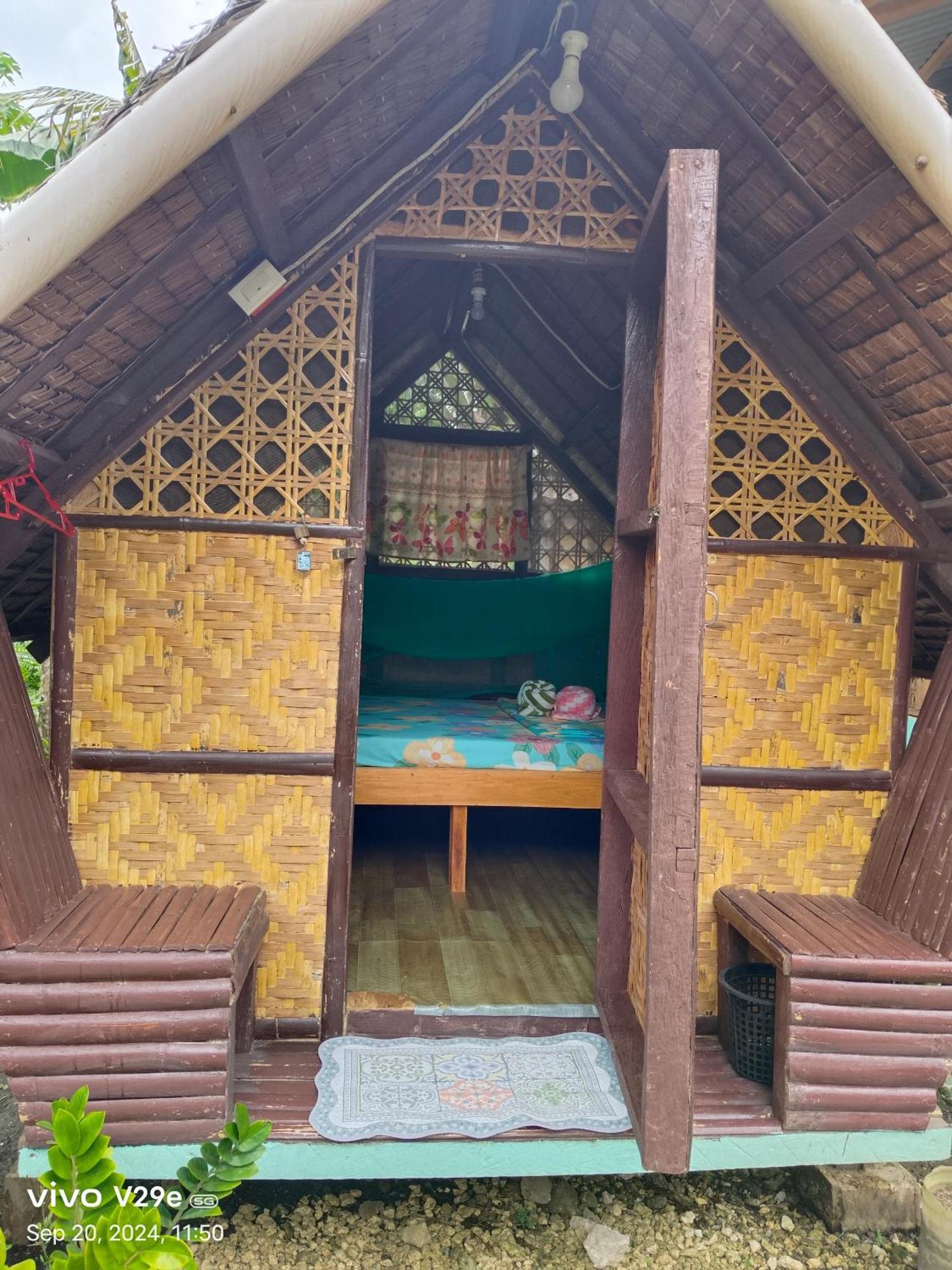 Lhoyjean Garden Hostel Batuan Zewnętrze zdjęcie